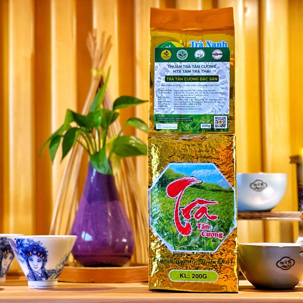 Hương Trà — Đỗ Trọng Huề Hộp Trà Tân Cương Đặc Sản – HTX Tâm Trà Việt – Trà Thái Nguyên chuẩn VietGap