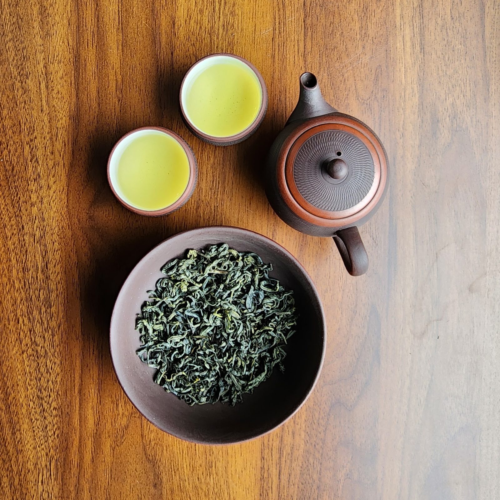 Bộ ấm chén pha trà