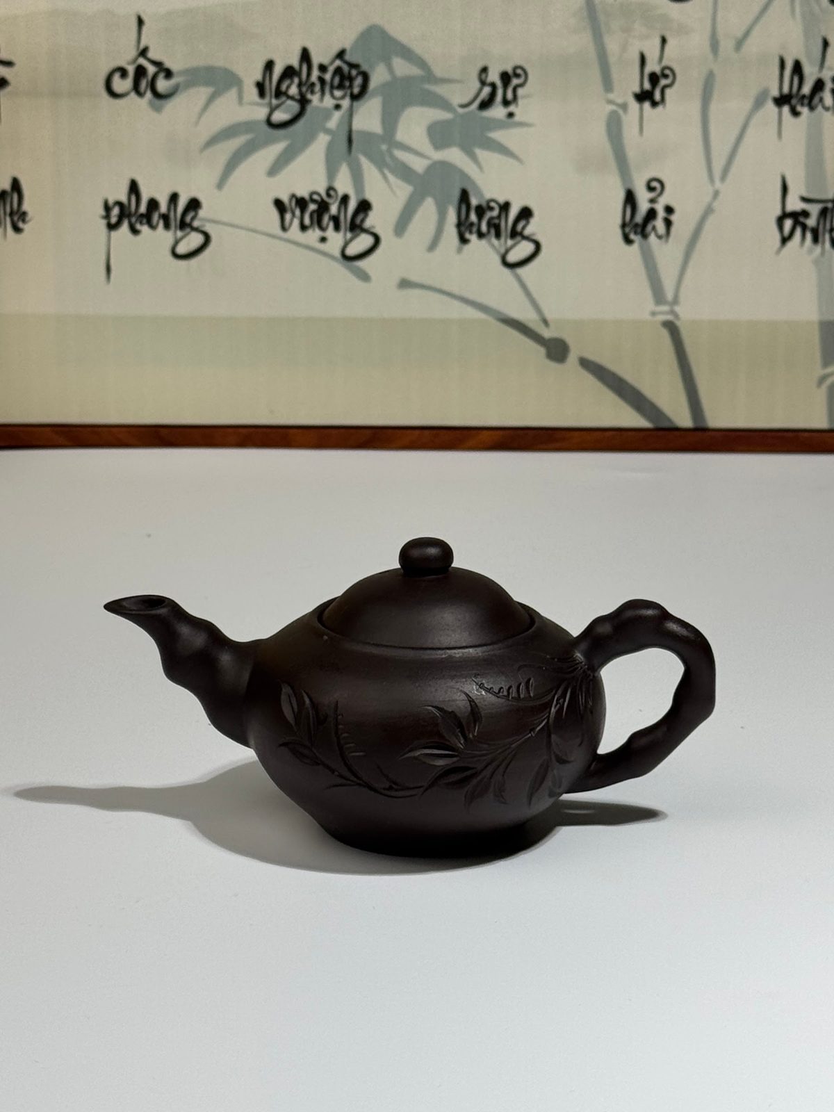 Bộ ấm chén pha trà