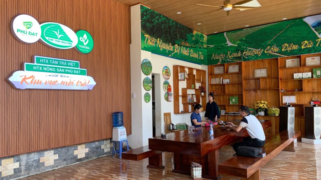 Không gian trưng bày trà TRAVINA