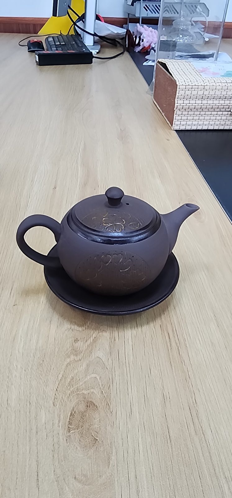 Bộ ấm chén pha trà