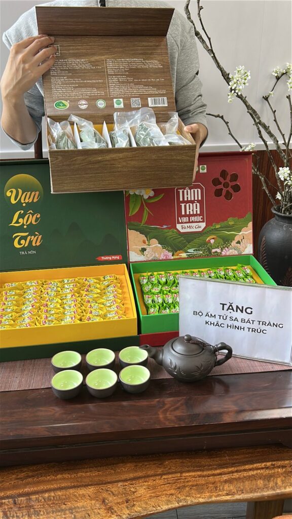 Hộp quà trà Thái Nguyên TRAVINA