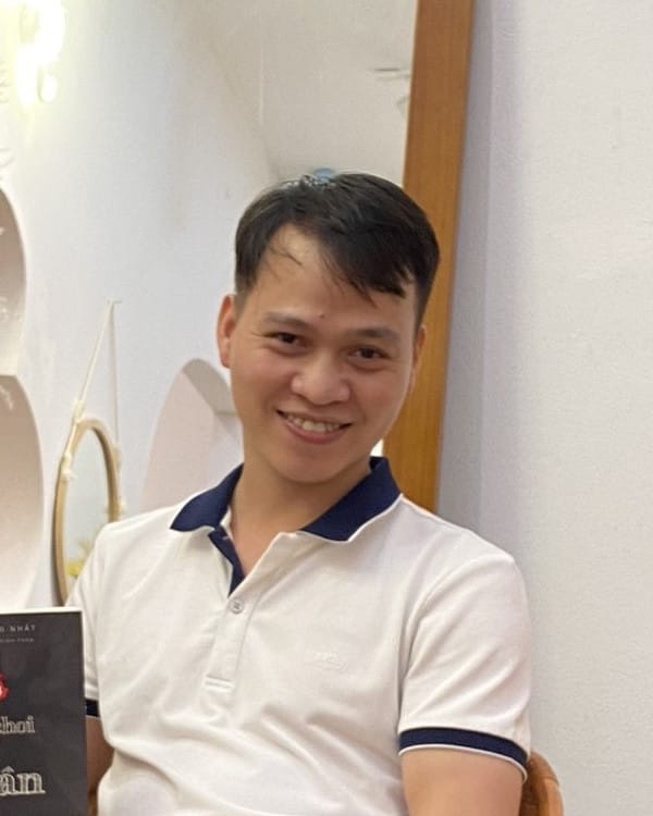 Nguyễn Văn Lâm – Trưởng phòng Marketing, HTX Tâm Trà Việt (TRAVINA)