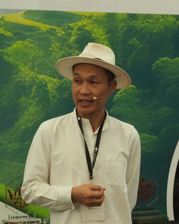 Phạm Hoàng Giang – Nghệ nhân chế biến trà, HTX Tâm Trà Việt (TRAVINA)