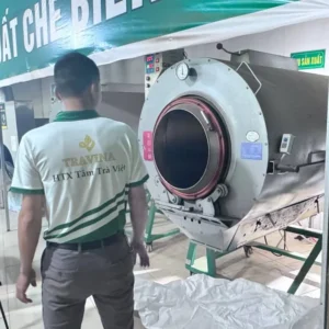 Trà Tấm Đinh - HTX Tâm Trà Việt - Trà Thái Nguyên chuẩn VietGap Máy sao chè dạng lồng quay tại khu sản xuất chế biến của hợp tác xã – TRAVINA