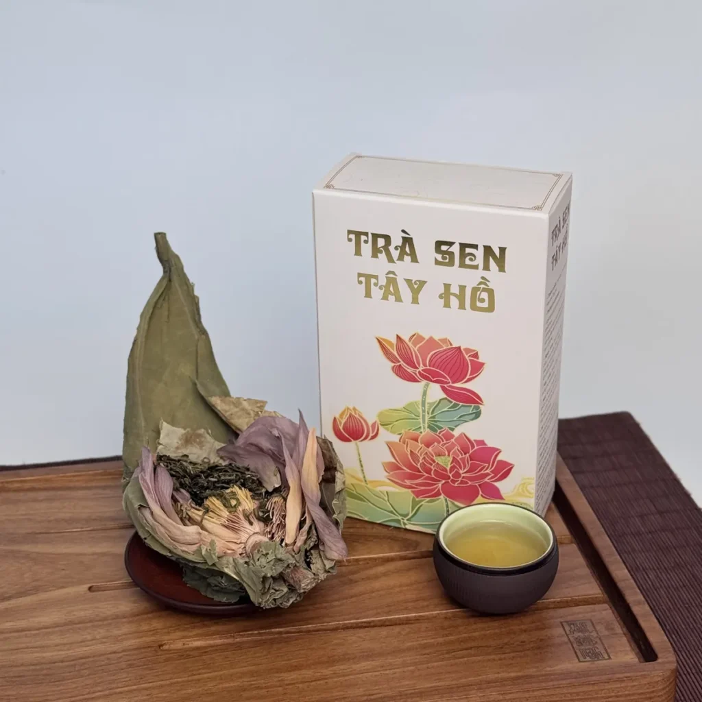Cửa hàng quà đặc sản ở TP.HCM nên nhập trà gì khi mới bắt đầu Trà sen Tây Hồ ướp bông sen, món quà hợp khẩu vị miền Nam